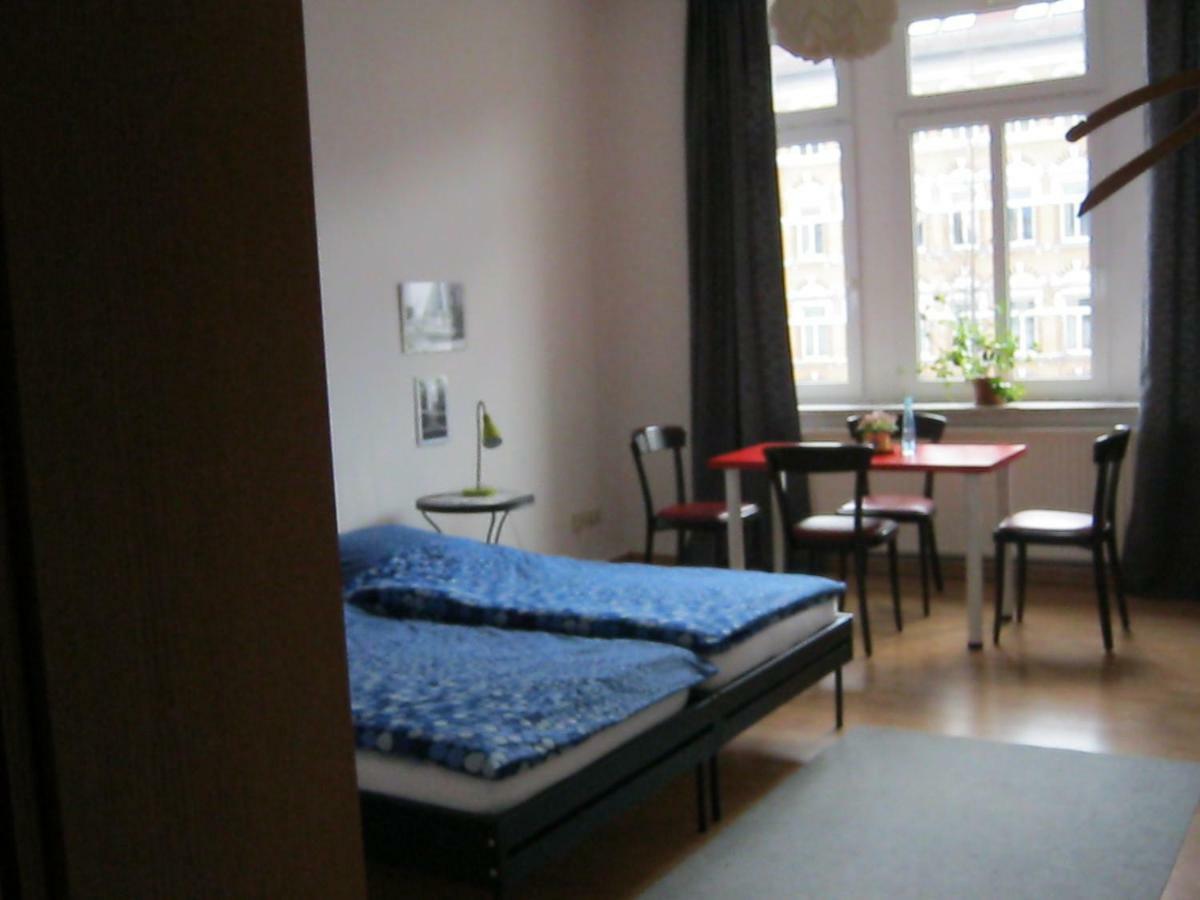 Hostel 2.Heimat Λειψία Εξωτερικό φωτογραφία